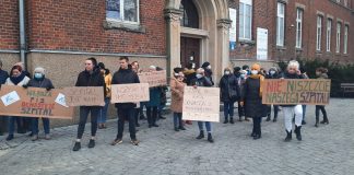 Protest w obronie szpitala w Namysłowie