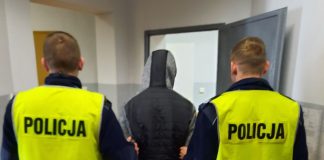 Nietrzeźwy kierowca z amfetaminą w kieszeniach